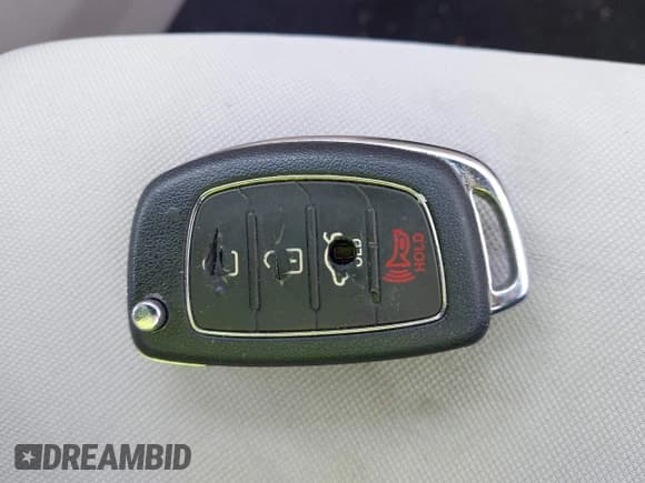 ✅ 2015 Hyundai Sonata SE • VIN: 5NPE24AF4FH100186 • Лот: 43355805. Опубликован ранее на IAAI с пробегом 118 164 миль. Бесплатный доступ к архиву аукционных продаж из США и подробный отчёт об истории автомобиля на DreamBid. Изображение 11.