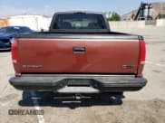 ✅ 1998 GMC Sierra 1500 • VIN: 2GTEC19R2W1515485 • Lot: 81452995. Wystawiony na Copart z przebiegiem 293 861 mil. Bezpłatny archiwum sprzedaży aukcyjnych z USA i szczegółowy raport historii pojazdu na DreamBid. Zdjęcie 6.