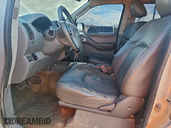 ✅ 2011 Nissan Frontier Pro-4X • VIN: 1N6AD0EVXBC443039 • Lot: 94527585. Listed on Copart with 301,422 mi. Free auction sales archive from the USA and detailed vehicle history report at DreamBid. Image 7.