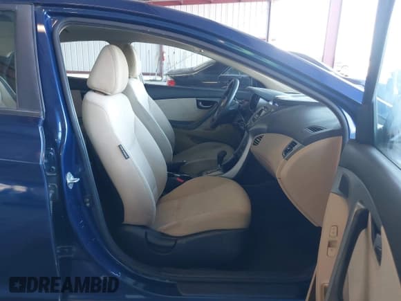 ✅ 2013 Hyundai Elantra GLS • VIN: KMHDH4AE6DU487775 • Lot: 43604379. Wystawiony na IAAI z przebiegiem 132 520 mil. Bezpłatny archiwum sprzedaży aukcyjnych z USA i szczegółowy raport historii pojazdu na DreamBid. Zdjęcie 5.