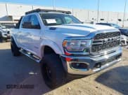 ✅ 2019 Ram 2500 Big Horn • VIN: 3C6UR5DL7KG587151 • Лот: 43493423. Опубликован ранее на IAAI с пробегом 138 713 миль. Бесплатный доступ к архиву аукционных продаж из США и подробный отчёт об истории автомобиля на DreamBid. Изображение 1.