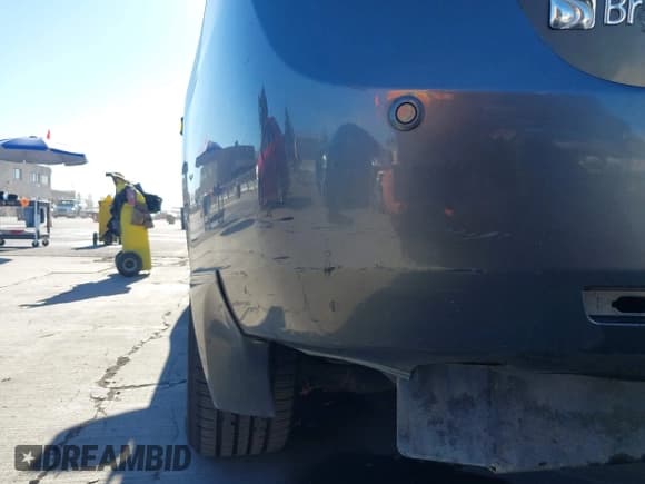 ✅ 2011 Honda Odyssey Touring • VIN: 5FNRL5H98BB063513 • Lot: 43599881. Listed on IAAI with 125,920 mi. Free auction sales archive from the USA and detailed vehicle history report at DreamBid. Image 17.