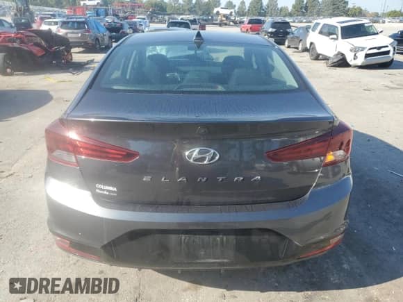 ✅ 2020 Hyundai Elantra Value Edition • VIN: 5NPD84LF4LH631469 • Lot: 84414235. Wystawiony na Copart z przebiegiem 66 111 mil mil. Skorzystaj z bezpłatnego archiwum sprzedaży aukcyjnych z USA i zobacz szczegółowy raport historii pojazdu na DreamBid. Zdjęcie 6.