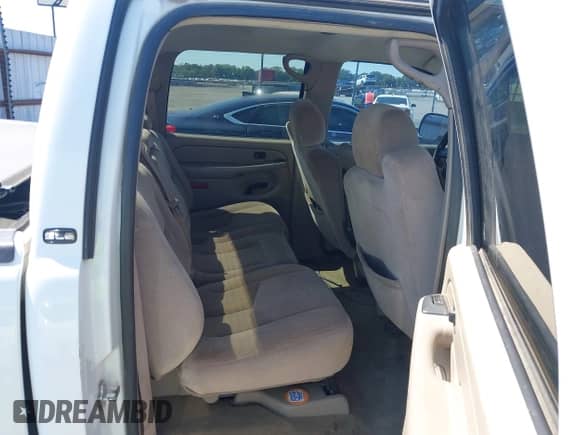 ✅ 2006 GMC Sierra 1500 SLE1 • VIN: 2GTEK13T261195043 • Lot: 43174685. Listed on IAAI with 157,783 mi. Free auction sales archive from the USA and detailed vehicle history report at DreamBid. Image 8.