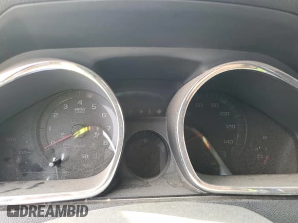 ✅ 2011 Chevrolet Traverse 1LT • VIN: 1GNKRGED2BJ385147 • Lot: 70692654. Wystawiony na Copart z przebiegiem Nie podano. Bezpłatny archiwum sprzedaży aukcyjnych z USA i szczegółowy raport historii pojazdu na DreamBid. Zdjęcie 9.