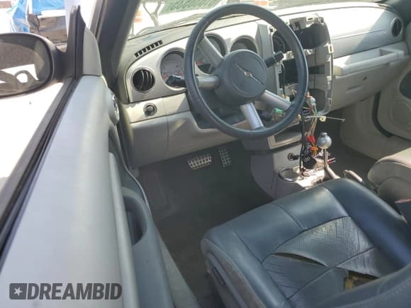 ✅ 2006 Chrysler PT Cruiser GT • VIN: 3C3HY75S86T346537 • Lot: 61636535. Wystawiony na Copart z przebiegiem 147 149 mil. Bezpłatny archiwum sprzedaży aukcyjnych z USA i szczegółowy raport historii pojazdu na DreamBid. Zdjęcie 8.