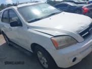 ✅ 2005 Kia Sorento LX • VIN: KNDJD733455428588 • Lot: 42430143. Wystawiony na IAAI z przebiegiem 282 985 mil. Bezpłatny archiwum sprzedaży aukcyjnych z USA i szczegółowy raport historii pojazdu na DreamBid. Zdjęcie 1.