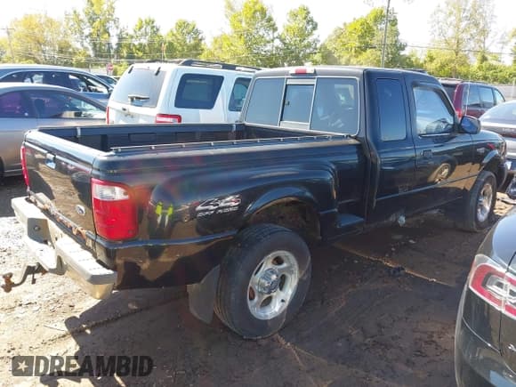 ✅ 2001 Ford Ranger XL Fleet • VIN: 1FTZR15E01TA45138 • Лот: 43424868. Опубликован ранее на IAAI с пробегом 132 988 миль. Бесплатный доступ к архиву аукционных продаж из США и подробный отчёт об истории автомобиля на DreamBid. Изображение 4.