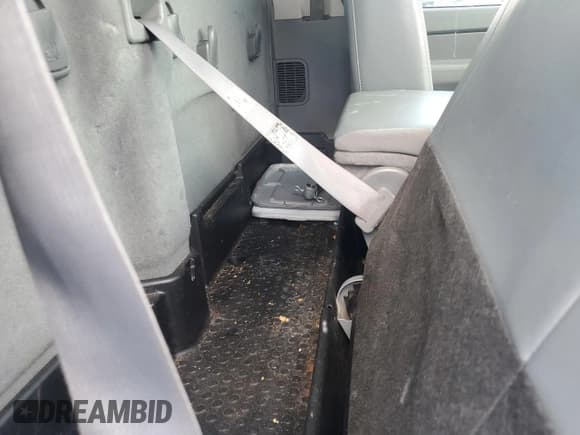 ✅ 2007 Dodge 1500 ST • VIN: 1D7HA16N87J592640 • Лот: 68149505. Опубликован ранее на Copart с пробегом 156 884 миль. Бесплатный доступ к архиву аукционных продаж из США и подробный отчёт об истории автомобиля на DreamBid. Изображение 10.