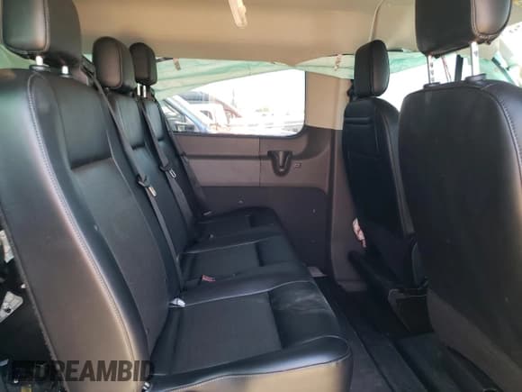✅ 2022 Ford Transit Passenger XL • VIN: 1FBAX9YG3NKA59727 • Lot: 57765794. Listed on Copart with 21,845 mi. Free auction sales archive from the USA and detailed vehicle history report at DreamBid. Image 11.