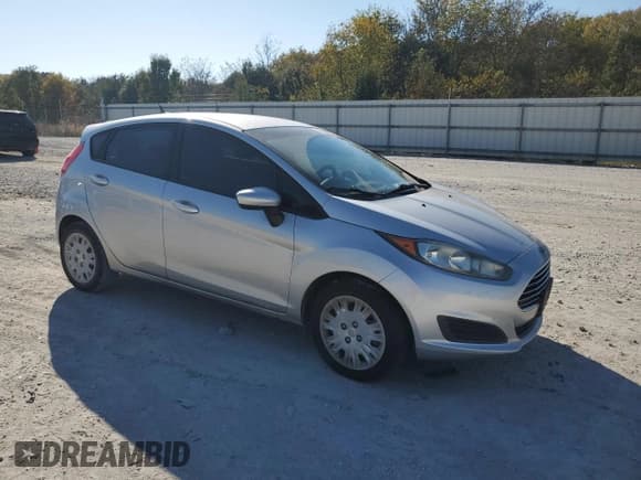 ✅ 2016 Ford Fiesta S • VIN: 3FADP4TJ9GM171867 • Lot: 91569355. Wystawiony na Copart z przebiegiem 108 057 mil. Bezpłatny archiwum sprzedaży aukcyjnych z USA i szczegółowy raport historii pojazdu na DreamBid. Zdjęcie 4.
