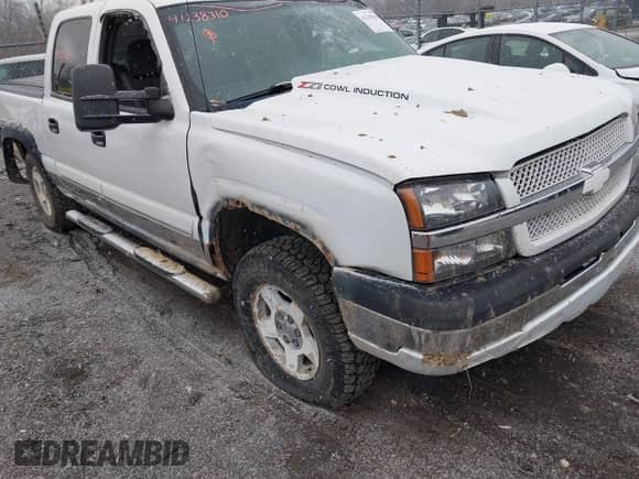 2004 Chevrolet Silverado 1500 Z71 with VIN 2GCEK13T741427729, listed as a IAAI auction lot 41238310 with 151,978 mi miles and . Bid and sale history available at DreamBid. Image 6.