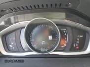 ✅ 2015 Volvo V60 • VIN: YV1612SMXF1220567 • Lot: 42930125. Listed on Copart with 122,114 mi. Free auction sales archive from the USA and detailed vehicle history report at DreamBid. Image 9.