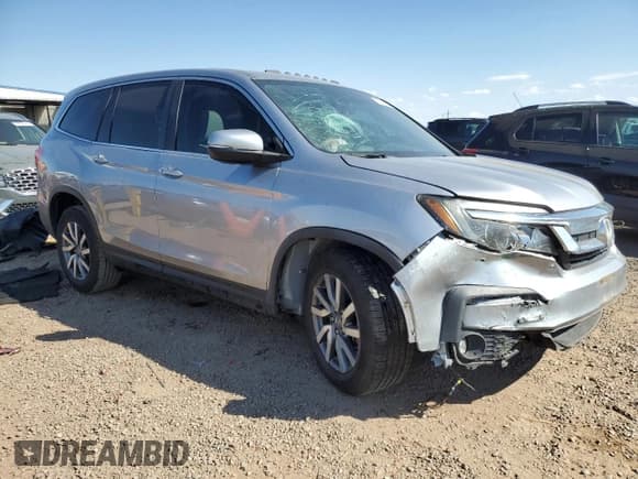✅ 2019 Honda Pilot EX-L • VIN: 5FNYF5H47KB023057 • Lot: 68274635. Listed on Copart with 67,828 mi. Free auction sales archive from the USA and detailed vehicle history report at DreamBid. Image 4.