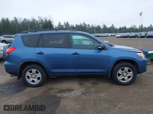 ✅ 2012 Toyota RAV4 • VIN: 2T3BF4DV2CW216470 • Lot: 43760858. Listed on IAAI with 79,535 mi. Free auction sales archive from the USA and detailed vehicle history report at DreamBid. Image 13.