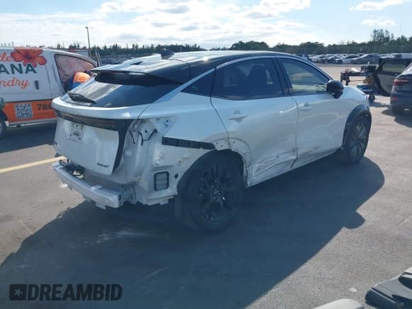 ✅ 2024 Nissan ARIYA Evolve+ • VIN: JN1BF0BA8RM431918 • Lot: 43450743. Listed on IAAI with 19,115 mi. Free auction sales archive from the USA and detailed vehicle history report at DreamBid. Image 4.