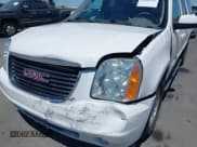 ✅ 2014 GMC Yukon XL SLT • VIN: 1GKS1KE04ER237169 • Lot: 42831311. Wystawiony na IAAI z przebiegiem 293 544 mil. Bezpłatny archiwum sprzedaży aukcyjnych z USA i szczegółowy raport historii pojazdu na DreamBid. Zdjęcie 6.