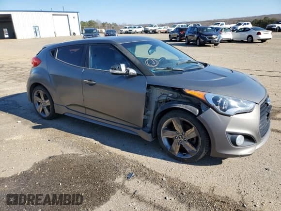 ✅ 2014 Hyundai Veloster Turbo • VIN: KMHTC6AE2EU210063 • Lot: 79243924. Wystawiony na Copart z przebiegiem 130 551 mil. Bezpłatny archiwum sprzedaży aukcyjnych z USA i szczegółowy raport historii pojazdu na DreamBid. Zdjęcie 4.