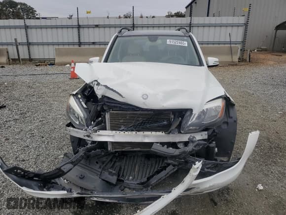 ✅ 2014 Mercedes-Benz GLK 350 • VIN: WDCGG5HB4EG321979 • Lot: 91522465. Listed on Copart with 74,129 mi. Free auction sales archive from the USA and detailed vehicle history report at DreamBid. Image 5.