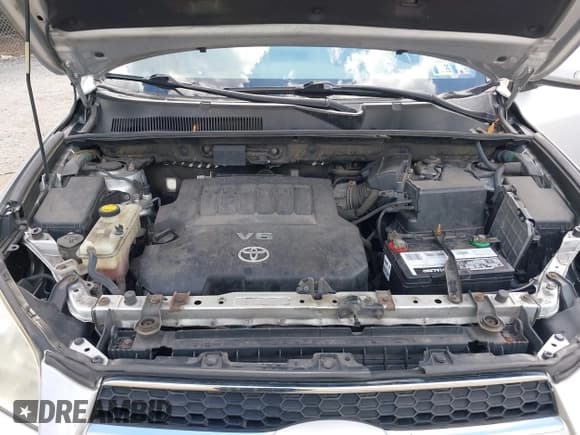 ✅ 2010 Toyota RAV4 Limited • VIN: JTMDK4DV7AD012679 • Lot: 43122903. Listed on IAAI with 206,678 mi. Free auction sales archive from the USA and detailed vehicle history report at DreamBid. Image 10.