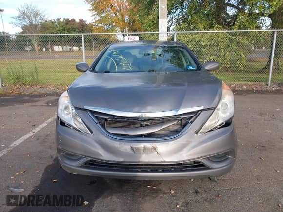 2012 Hyundai Sonata GLS z VIN 5NPEB4ACXCH401417, wystawiony jako IAAI lot #43445307 z przebiegiem 125 038 mil mil oraz . Historia ofert i sprzedaży dostępna na DreamBid. Obrazek 12.