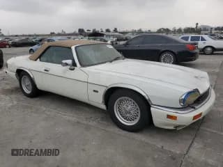 ✅ 1994 Jaguar XJS • VIN: SAJNX2749RC191243 • Лот: 76037994. Опубликован ранее на Copart с пробегом 74 842 миль. Бесплатный доступ к архиву аукционных продаж из США и подробный отчёт об истории автомобиля на DreamBid. Изображение 4.