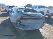 ✅ 2024 Kia K5 GT-Line • VIN: 5XXG64J23RG262935 • Lot: 41320312. Wystawiony na IAAI z przebiegiem 7 695 mil. Bezpłatny archiwum sprzedaży aukcyjnych z USA i szczegółowy raport historii pojazdu na DreamBid. Zdjęcie 6.