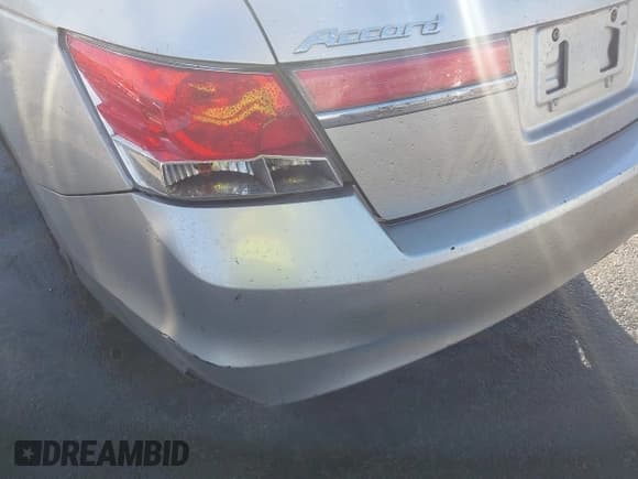 ✅ 2012 Honda Accord SE • VIN: 1HGCP2F61CA115531 • Лот: 43696416. Опубликован ранее на IAAI с пробегом 164 695 миль. Бесплатный доступ к архиву аукционных продаж из США и подробный отчёт об истории автомобиля на DreamBid. Изображение 6.