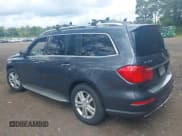 ✅ 2013 Mercedes-Benz GL 450 • VIN: 4JGDF7CE5DA242326 • Lot: 43123721. Wystawiony na IAAI z przebiegiem 201 778 mil. Bezpłatny archiwum sprzedaży aukcyjnych z USA i szczegółowy raport historii pojazdu na DreamBid. Zdjęcie 14.