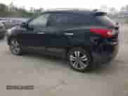 2015 Hyundai Tucson SE z VIN KM8JU3AG0FU025970, wystawiony jako Copart lot #50872954 z przebiegiem 194 132 mil mil oraz . Historia ofert i sprzedaży dostępna na DreamBid. Obrazek 2.