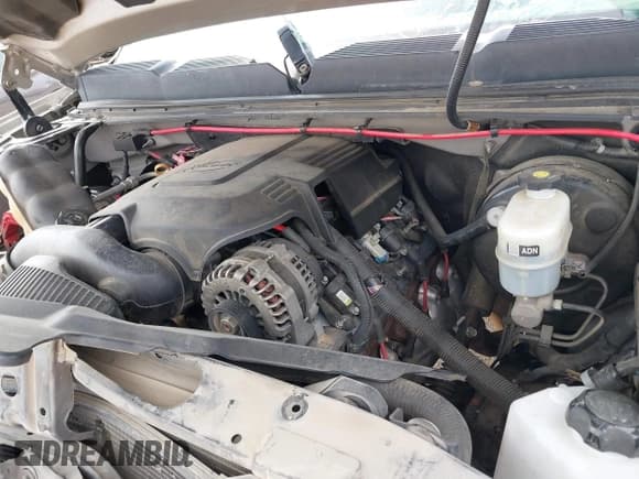 ✅ 2008 Chevrolet Silverado 1500 • VIN: 1GCEC19YX8Z293442 • Lot: 41645039. Wystawiony na IAAI z przebiegiem 128 008 mil. Bezpłatny archiwum sprzedaży aukcyjnych z USA i szczegółowy raport historii pojazdu na DreamBid. Zdjęcie 10.