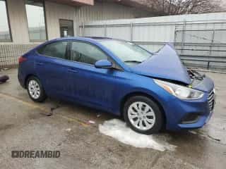 2021 Hyundai Accent SE z VIN 3KPC24A62ME143966, wystawiony jako Copart lot #39960614 z przebiegiem 55 050 mil mil oraz . Historia ofert i sprzedaży dostępna na DreamBid. Obrazek 4.