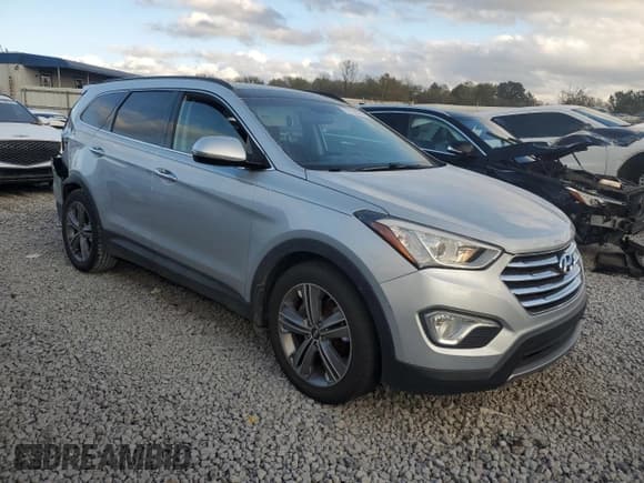 ✅ 2015 Hyundai Santa Fe Limited • VIN: KM8SR4HF8FU094253 • Лот: 91139025. Опубликован ранее на Copart с пробегом 212 519 миль. Бесплатный доступ к архиву аукционных продаж из США и подробный отчёт об истории автомобиля на DreamBid. Изображение 4.