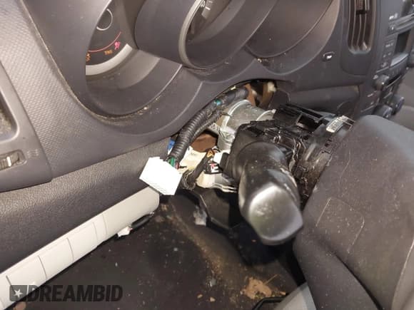 ✅ 2010 Kia Forte EX • VIN: KNAFU4A24A5041691 • Лот: 43757586. Опубликован ранее на IAAI с пробегом 144 775 миль. Бесплатный доступ к архиву аукционных продаж из США и подробный отчёт об истории автомобиля на DreamBid. Изображение 6.