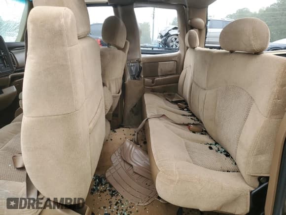 ✅ 2000 Chevrolet Silverado 1500 LS • VIN: 2GCEC19T1Y1385603 • Лот: 89883135. Опубликован ранее на Copart с пробегом 444 744 миль. Бесплатный доступ к архиву аукционных продаж из США и подробный отчёт об истории автомобиля на DreamBid. Изображение 10.