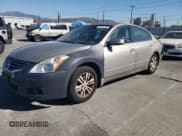 ✅ 2012 Nissan Altima S • VIN: 1N4AL2AP5CN405061 • Lot: 91291245. Listed on Copart with 196,770 mi. Free auction sales archive from the USA and detailed vehicle history report at DreamBid. Image 1.