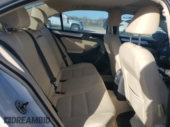 ✅ 2014 Volkswagen Jetta Hybrid • VIN: 3VW637AJXEM278973 • Lot: 91778595. Listed on Copart with 102,606 mi. Free auction sales archive from the USA and detailed vehicle history report at DreamBid. Image 10.