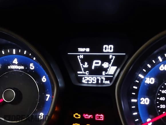 ✅ 2016 Hyundai Elantra SE • VIN: 5NPDH4AE6GH766694 • Лот: 43480430. Опубликован ранее на IAAI с пробегом 129 977 миль. Бесплатный доступ к архиву аукционных продаж из США и подробный отчёт об истории автомобиля на DreamBid. Изображение 14.