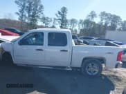 ✅ 2011 Chevrolet Silverado 1500 1HY • VIN: 3GCUKUEJ8BG300341 • Lot: 41749718. Listed on IAAI with 153,148 mi. Free auction sales archive from the USA and detailed vehicle history report at DreamBid. Image 14.