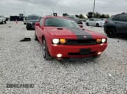 ✅ 2010 Dodge Challenger SRT-8 • VIN: 2B3CJ7DW6AH122510 • Lot: 81069504. Wystawiony na Copart z przebiegiem 108 494 mil. Bezpłatny archiwum sprzedaży aukcyjnych z USA i szczegółowy raport historii pojazdu na DreamBid. Zdjęcie 10.