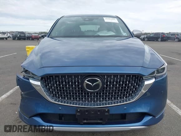 ✅ 2024 Mazda CX-5 Signature • VIN: JM3KFBXY2R0353455 • Lot: 41965921. Wystawiony na IAAI z przebiegiem 13 315 mil. Bezpłatny archiwum sprzedaży aukcyjnych z USA i szczegółowy raport historii pojazdu na DreamBid. Zdjęcie 12.