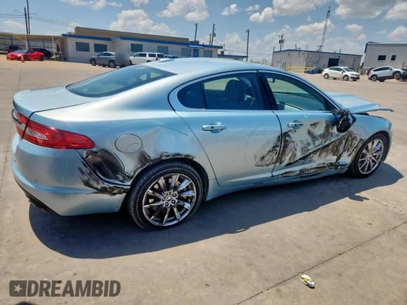 ✅ 2012 Jaguar XF • VIN: SAJWA0FB4CLS28796 • Lot: 64255645. Listed on Copart with 113,407 mi. Free auction sales archive from the USA and detailed vehicle history report at DreamBid. Image 3.