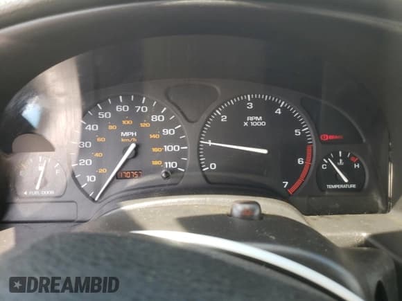 ✅ 2002 Saturn SC • VIN: 1G8ZP12852Z202191 • Лот: 64678935. Опубликован ранее на Copart с пробегом 170 757 миль. Бесплатный доступ к архиву аукционных продаж из США и подробный отчёт об истории автомобиля на DreamBid. Изображение 9.