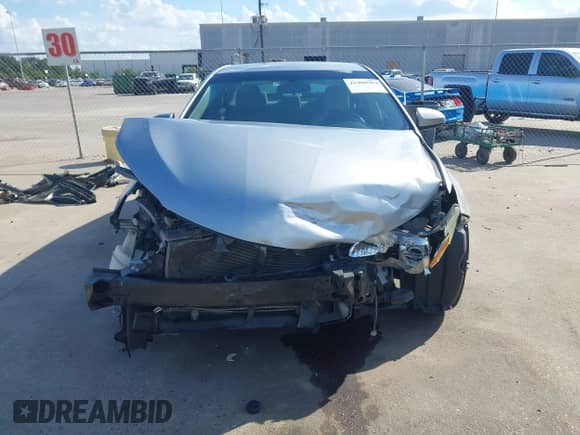 2015 Toyota Camry LE with VIN 4T4BF1FK9FR516236, listed as a IAAI auction lot 43400984 with 119,889 mi miles and . Bid and sale history available at DreamBid. Image 13.