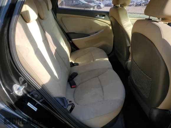 ✅ 2013 Hyundai Accent GLS • VIN: KMHCT4AE7DU394872 • Лот: 76457344. Опубликован ранее на Copart с пробегом 164 759 миль. Бесплатный доступ к архиву аукционных продаж из США и подробный отчёт об истории автомобиля на DreamBid. Изображение 10.