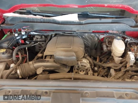 ✅ 2015 Chevrolet Silverado 2500HD LT • VIN: 1GC2KVEG5FZ501928 • Lot: 42460213. Wystawiony na IAAI z przebiegiem Nie podano. Bezpłatny archiwum sprzedaży aukcyjnych z USA i szczegółowy raport historii pojazdu na DreamBid. Zdjęcie 10.