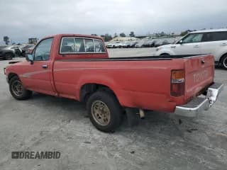 ✅ 1992 Toyota Pickup DLX • VIN: JT4RN82PXN5046950 • Лот: 76885084. Опубликован ранее на Copart с пробегом 121 066 миль. Бесплатный доступ к архиву аукционных продаж из США и подробный отчёт об истории автомобиля на DreamBid. Изображение 2.
