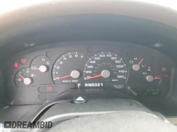 ✅ 2003 Ford Explorer XLT • VIN: 1FMDU73W73UB39999 • Lot: 67467005. Listed on Copart with 337,414 mi. Free auction sales archive from the USA and detailed vehicle history report at DreamBid. Image 9.