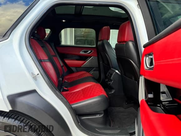 ✅ 2020 Land Rover Range Rover Velar SVAutobiography Dynamic Edition • VIN: SALYU2EE5LA275460 • Лот: 90536165. Опубликован ранее на Copart с пробегом 99 346 миль. Бесплатный доступ к архиву аукционных продаж из США и подробный отчёт об истории автомобиля на DreamBid. Изображение 6.