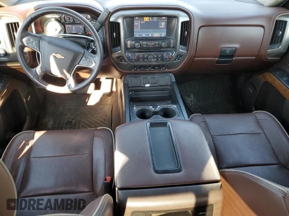 ✅ 2014 Chevrolet Silverado 1500 High Country • VIN: 3GCUKTEC2EG480545 • Лот: 70479054. Опубликован ранее на Copart с пробегом 122 139 миль. Бесплатный доступ к архиву аукционных продаж из США и подробный отчёт об истории автомобиля на DreamBid. Изображение 8.